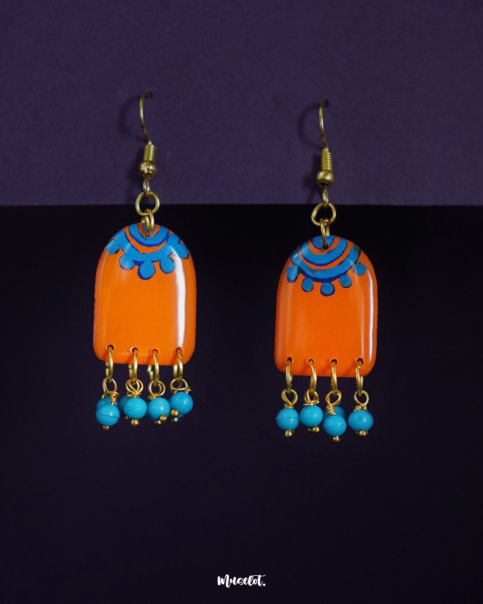 Surmai_Shaam_hook_earrings_Muselot.jpg