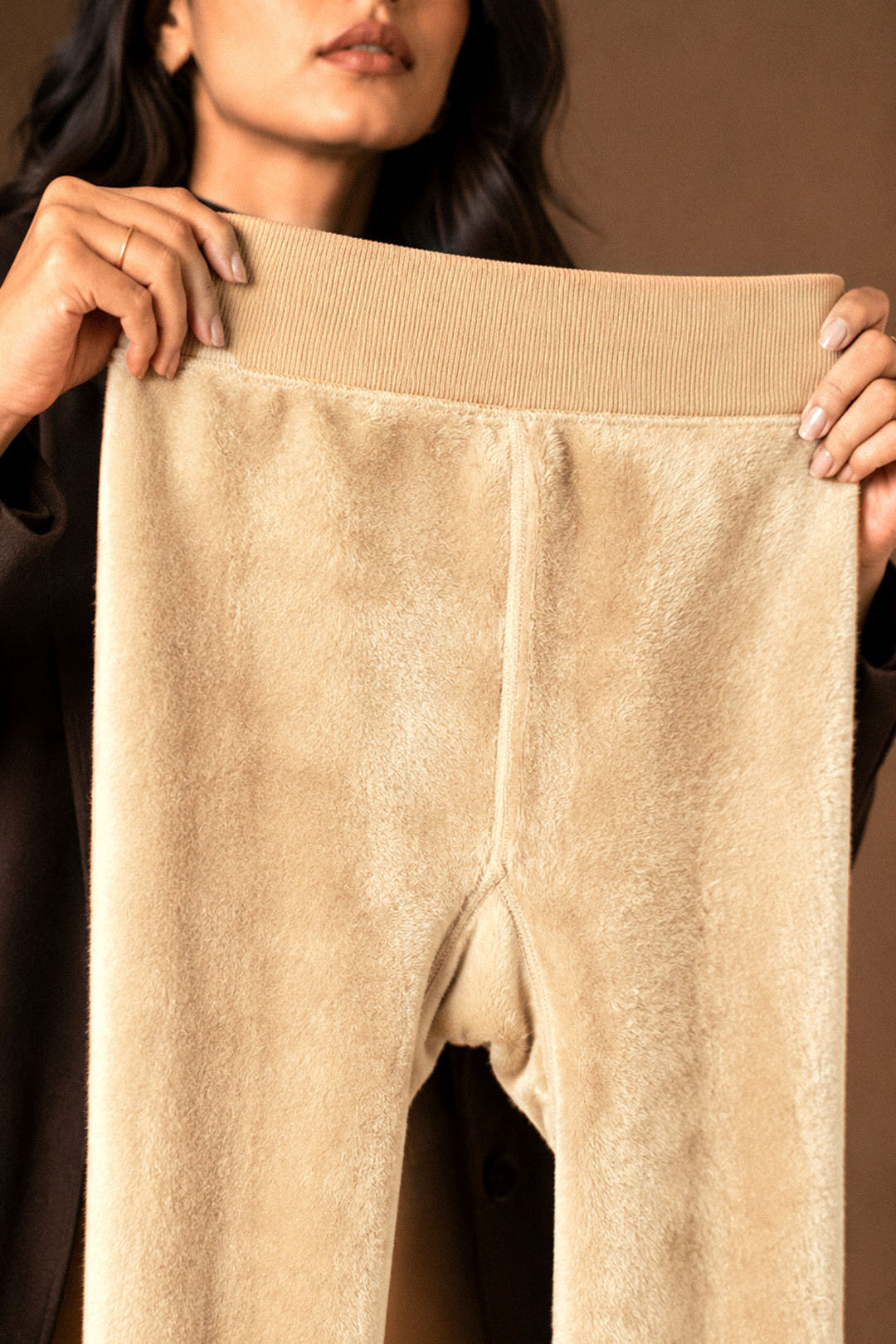 fur_lined_beige_skin_stockings_closed_feet_full_length_winter_warm_tights_5_06fabccf-6693-4de3-9236-e7988ca8871d.jpg