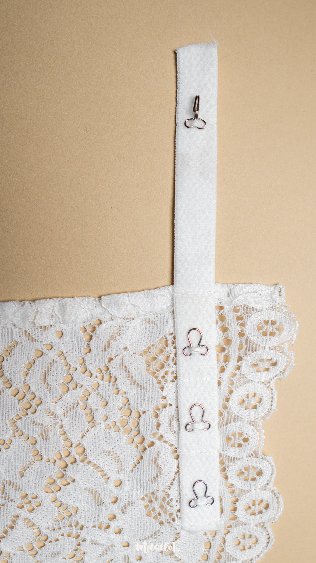Milky Bar White - Lace Mockers