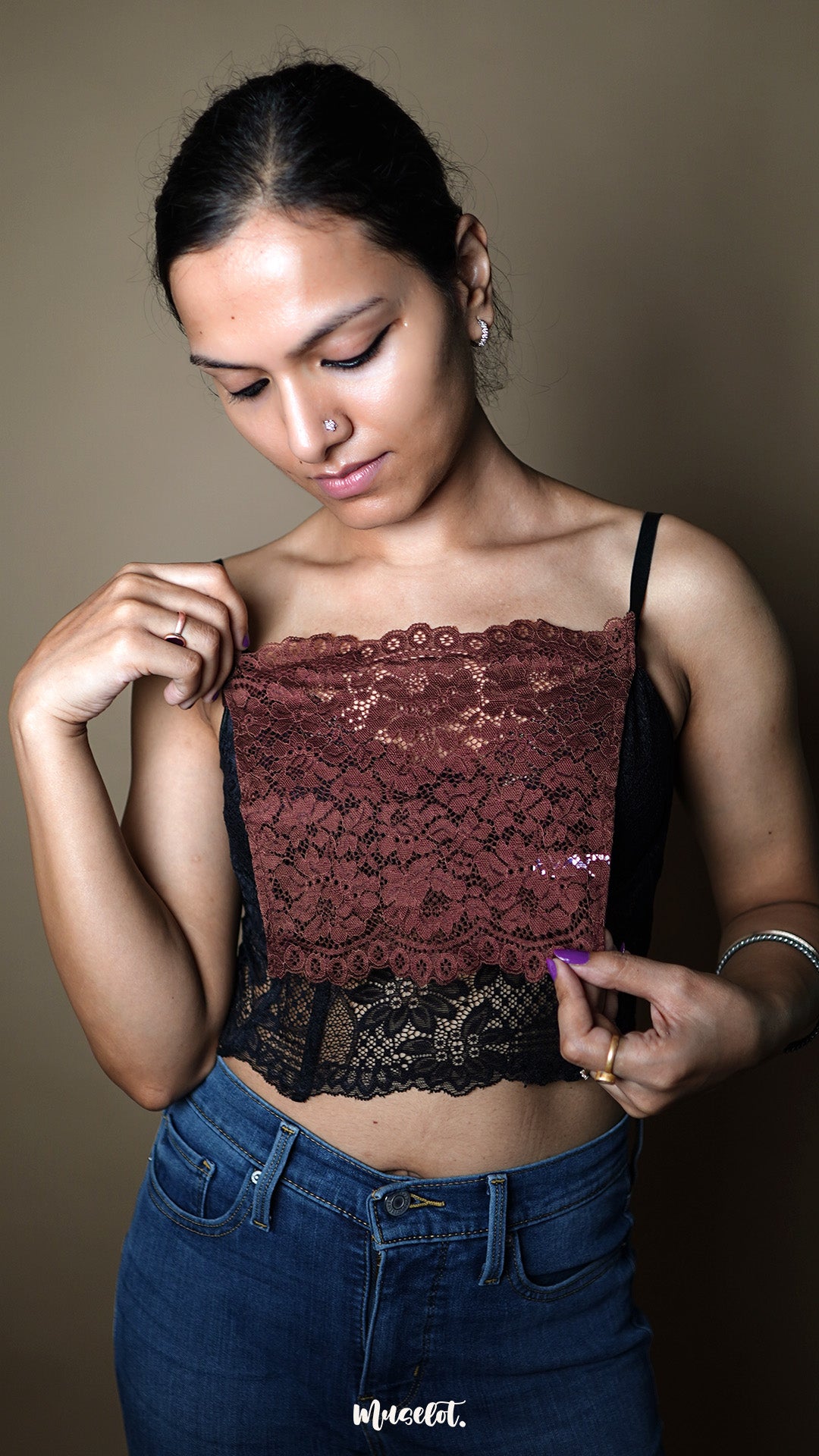 Lacy Mockers