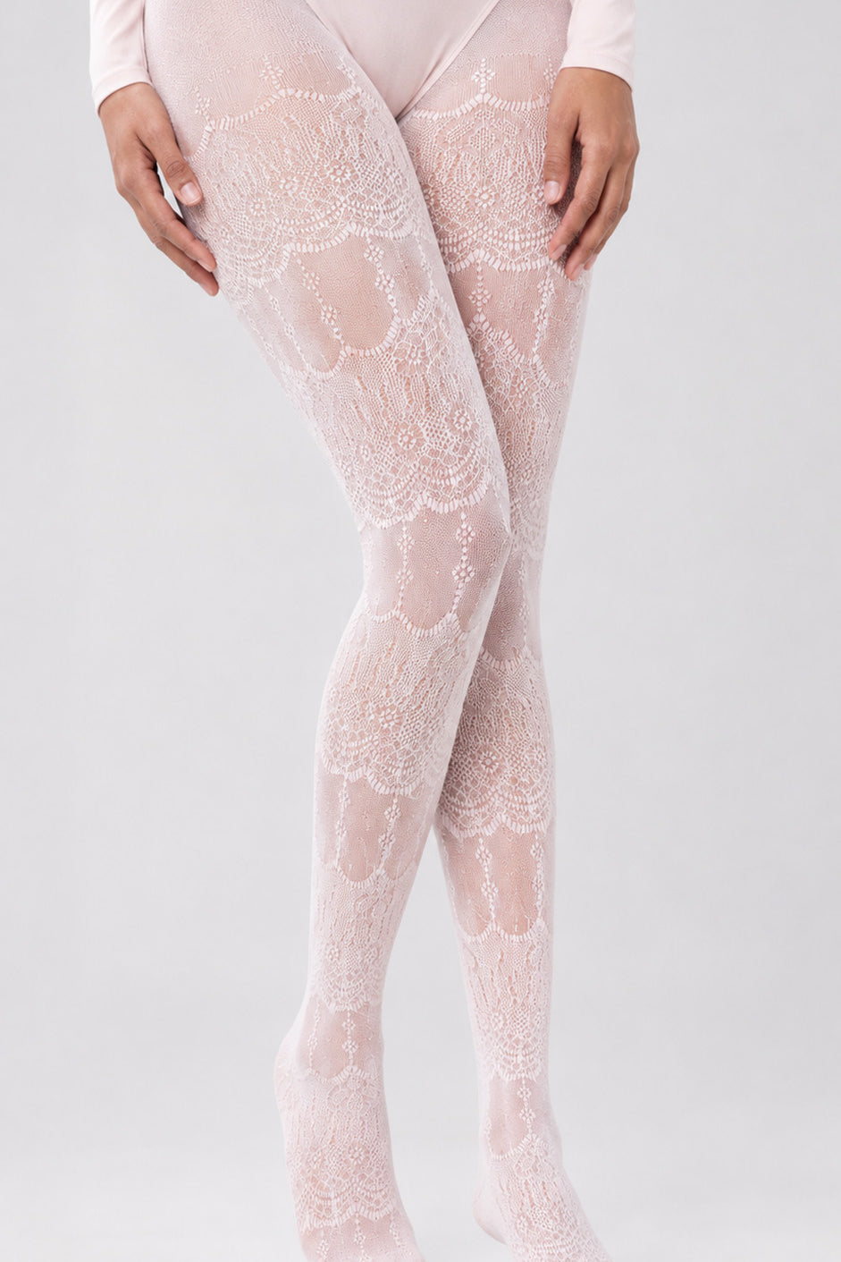 pearl_pink_designer_lace_stockings_3.jpg