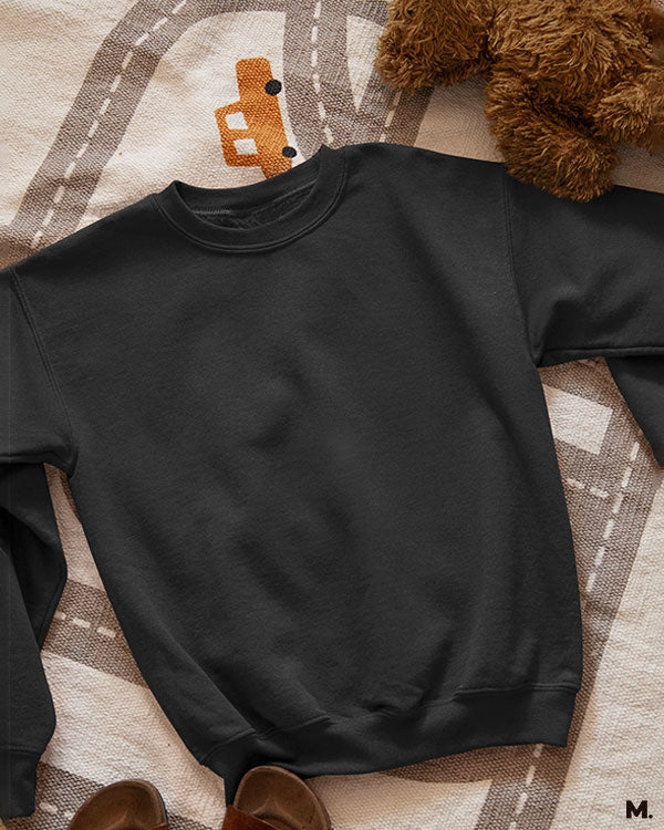 Plain black sweatshirts for men and women - Muselot