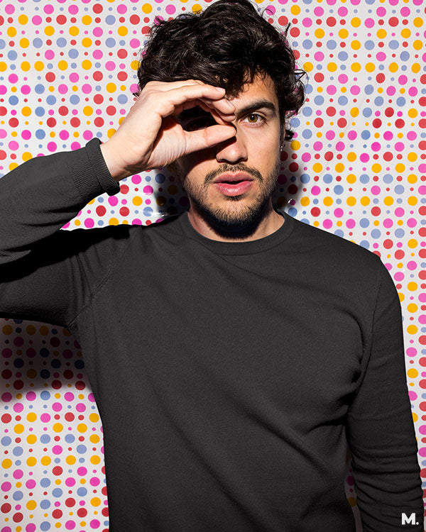 Plain black sweatshirts for men and women - Muselot