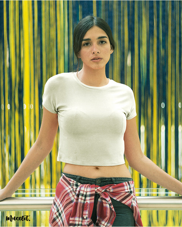 White plain cropped t shirt